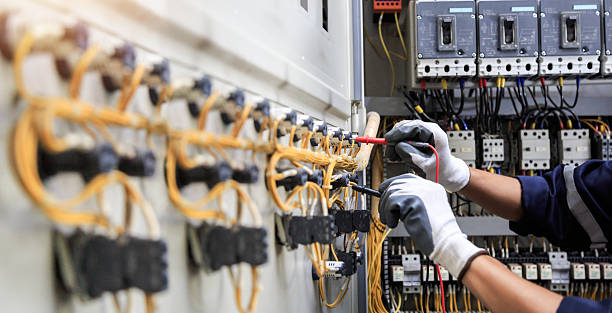 Professional Electrician technician working in North Kansas City, MO